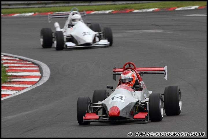 BRSCC_Championship_Racing_Brands_Hatch_120610_AE_040.jpg