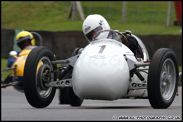 BRSCC_Championship_Racing_Brands_Hatch_120610_AE_046.jpg