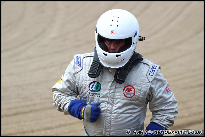 BRSCC_Championship_Racing_Brands_Hatch_120610_AE_065.jpg