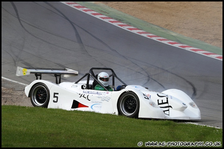 BRSCC_Championship_Racing_Brands_Hatch_120610_AE_101.jpg