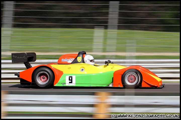 BRSCC_Championship_Racing_Brands_Hatch_120610_AE_103.jpg