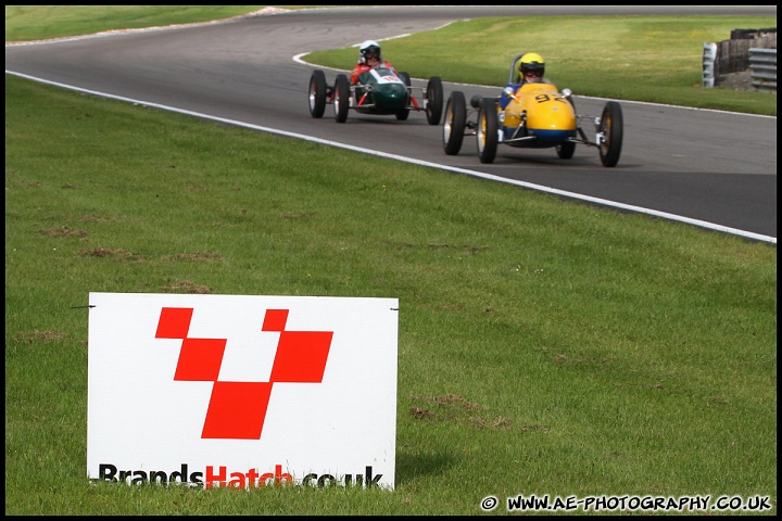 BRSCC_Championship_Racing_Brands_Hatch_120610_AE_108.jpg