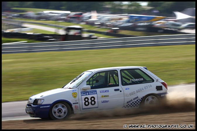 BRSCC_Championship_Racing_Brands_Hatch_130609_AE_013.jpg