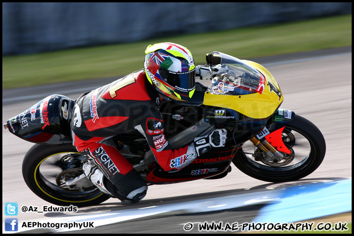 BSB_and_Support_Thruxton_150412_AE_033.jpg