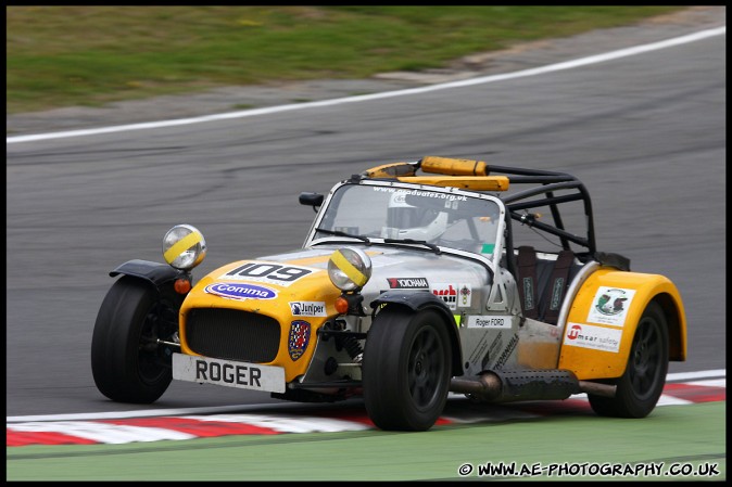 BARC_Championship_Racing_Brands_Hatch_220809_AE_044.jpg