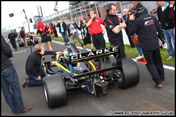 Formula_Two_and_Support_Brands_Hatch_230711_AE_085.jpg