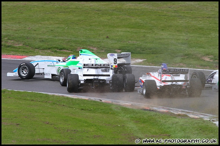 Formula_Two_and_Support_Brands_Hatch_230711_AE_092.jpg