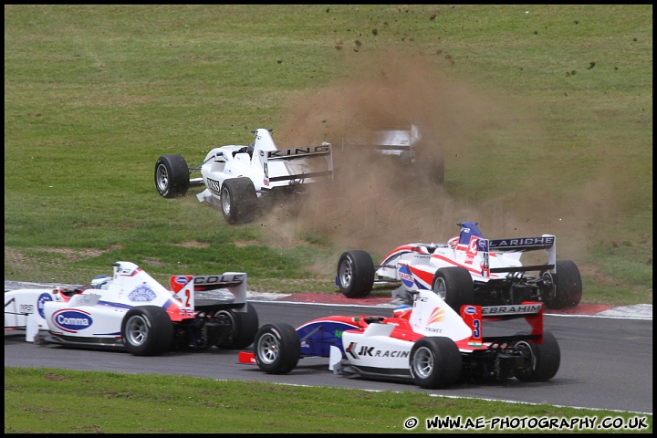 Formula_Two_and_Support_Brands_Hatch_230711_AE_097.jpg