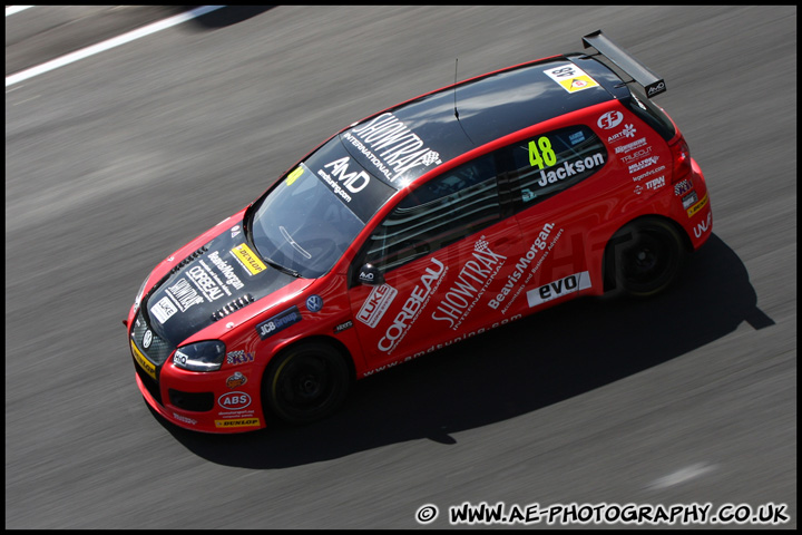BTCC_and_Support_Brands_Hatch_010412_AE_063.jpg