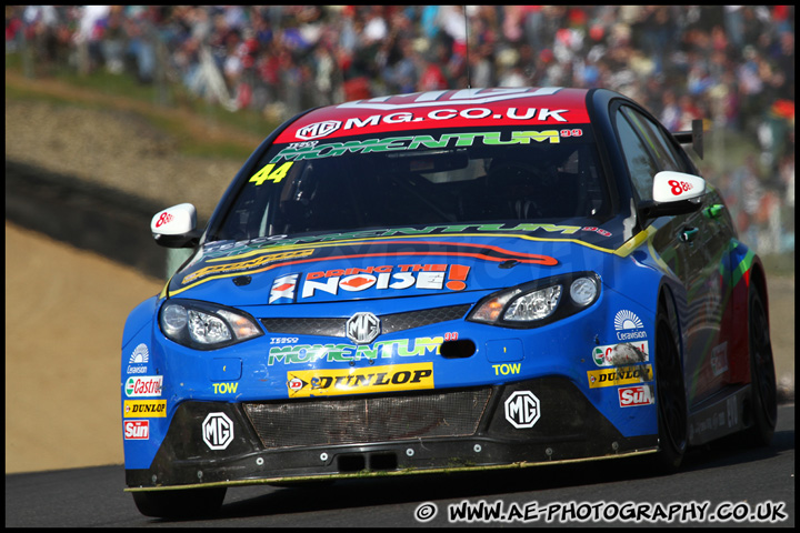 BTCC_and_Support_Brands_Hatch_010412_AE_100.jpg