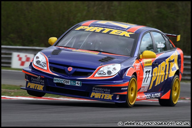 BTCC_and_Support_Brands_Hatch_010510_AE_019.jpg