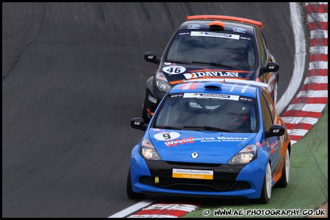 BTCC_and_Support_Brands_Hatch_010510_AE_045.jpg