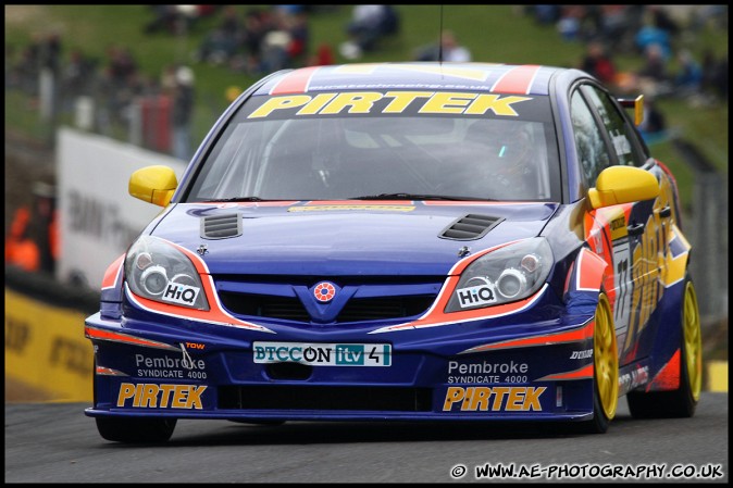 BTCC_and_Support_Brands_Hatch_010510_AE_095.jpg