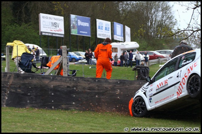 BTCC_and_Support_Brands_Hatch_010510_AE_109.jpg