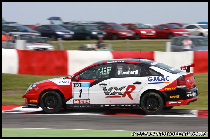 BTCC_and_Support_Snetterton_010809_AE_037.jpg