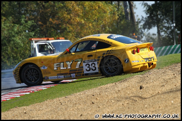 BTCC_and_Support_Brands_Hatch_011011_AE_050.jpg