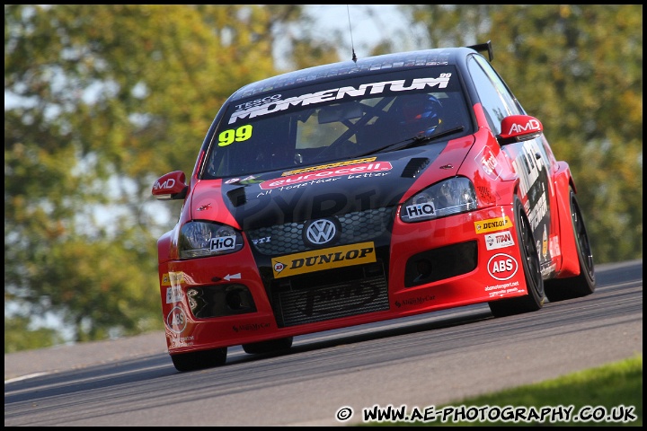 BTCC_and_Support_Brands_Hatch_011011_AE_066.jpg