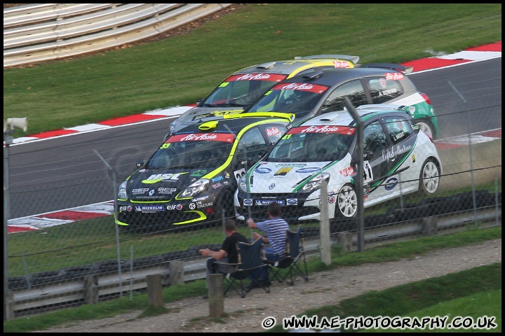 BTCC_and_Support_Brands_Hatch_011011_AE_118.jpg