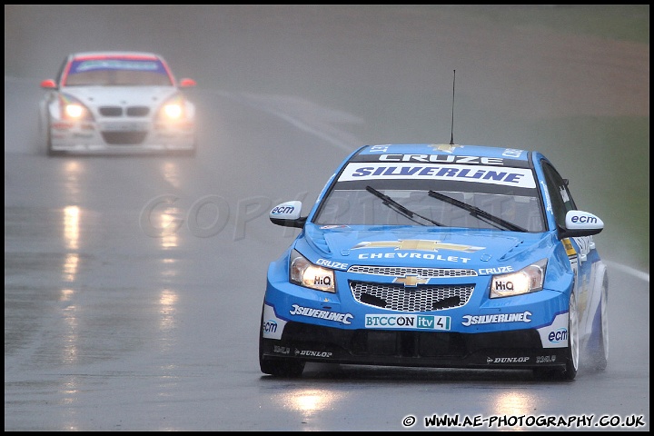 BTCC_and_Support_Brands_Hatch_020510_AE_019.jpg