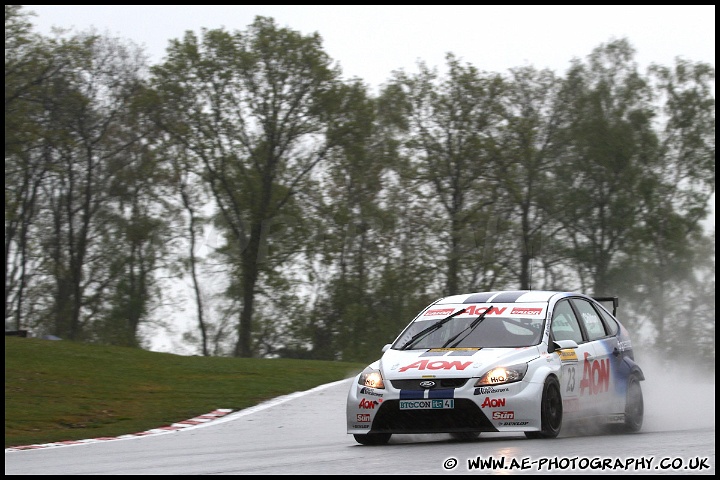 BTCC_and_Support_Brands_Hatch_020510_AE_030.jpg