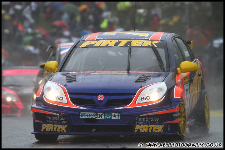 BTCC_and_Support_Brands_Hatch_020510_AE_069.jpg