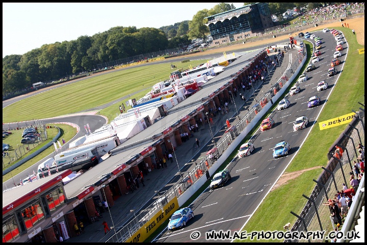 BTCC_and_Support_Brands_Hatch_021011_AE_013.jpg