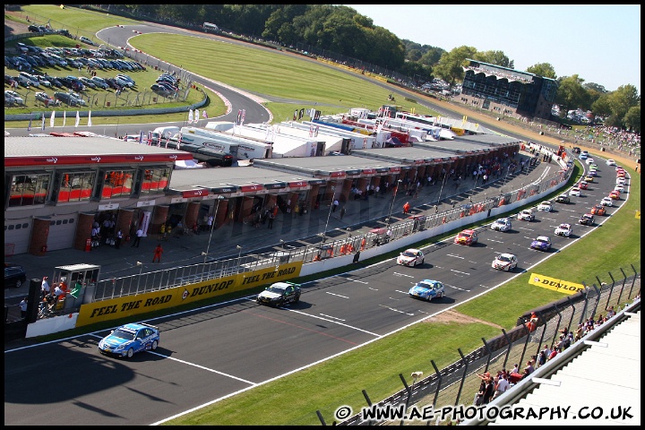 BTCC_and_Support_Brands_Hatch_021011_AE_014.jpg