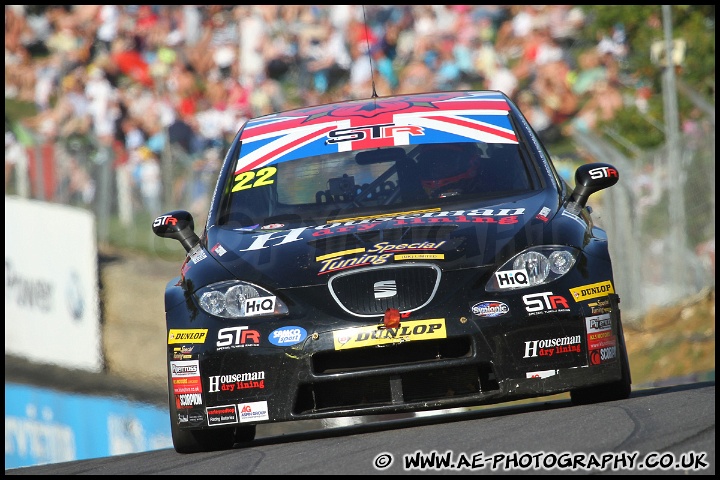 BTCC_and_Support_Brands_Hatch_021011_AE_063.jpg