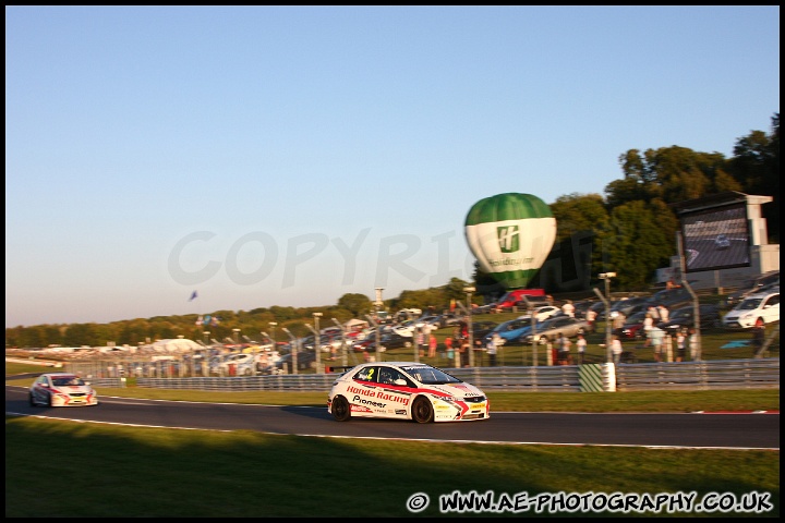 BTCC_and_Support_Brands_Hatch_021011_AE_153.jpg