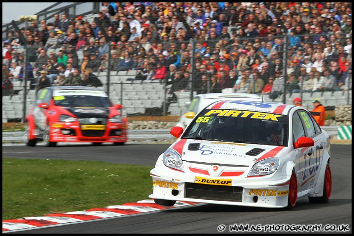 BTCC_and_Support_Brands_Hatch_030411_AE_047.jpg