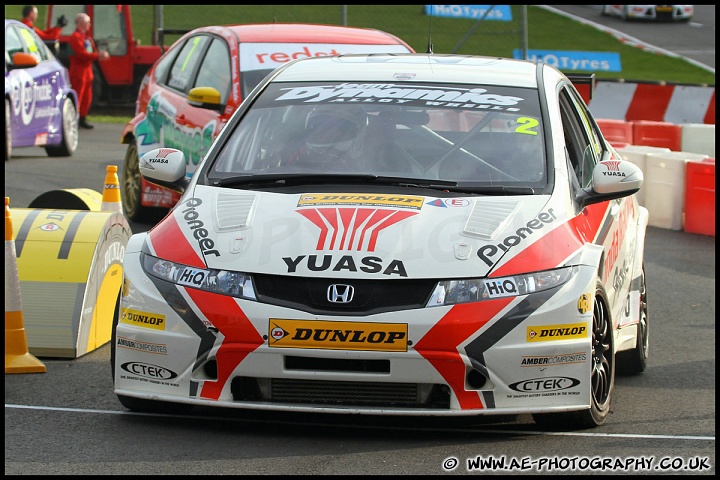 BTCC_and_Support_Brands_Hatch_030411_AE_145.jpg