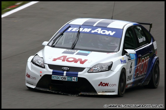 BTCC_and_Support_Brands_Hatch_031009_AE_029.jpg