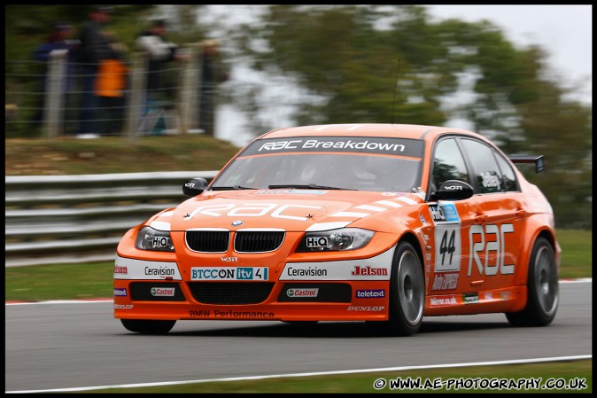 BTCC_and_Support_Brands_Hatch_031009_AE_034.jpg