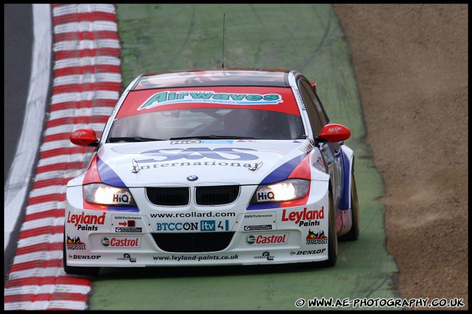 BTCC_and_Support_Brands_Hatch_031009_AE_106.jpg