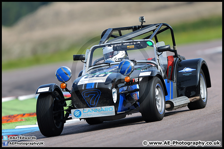 BARC_Thruxton_04-10-15_AE_128.jpg