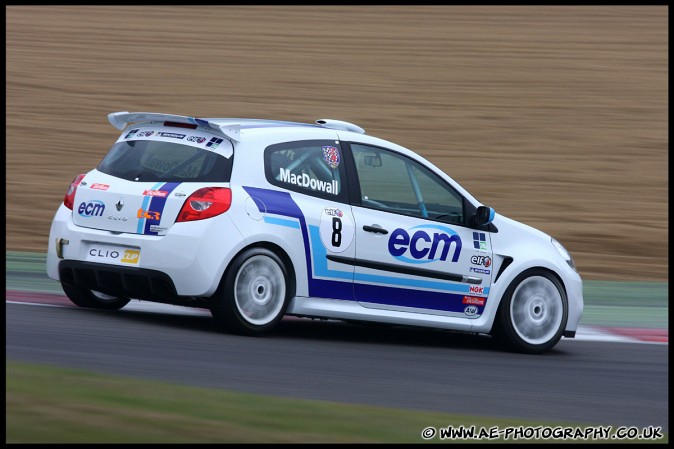 BTCC_and_Support_Brands_Hatch_040409_AE_041.jpg