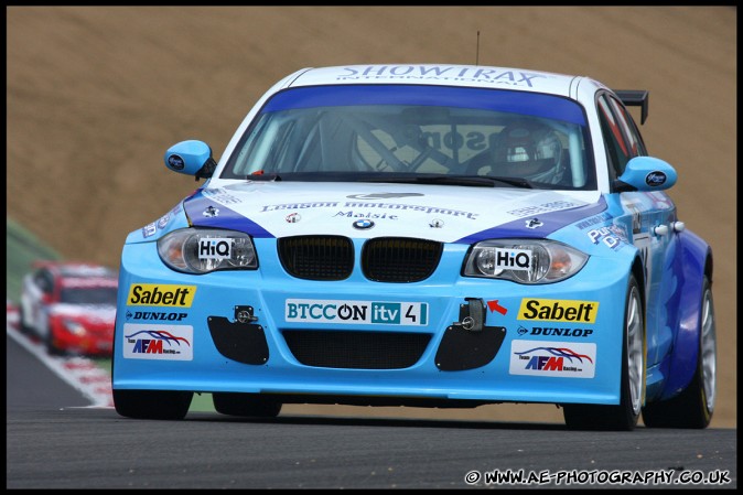 BTCC_and_Support_Brands_Hatch_040409_AE_055.jpg