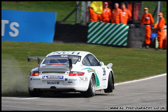 BTCC_and_Support_Brands_Hatch_040409_AE_084.jpg