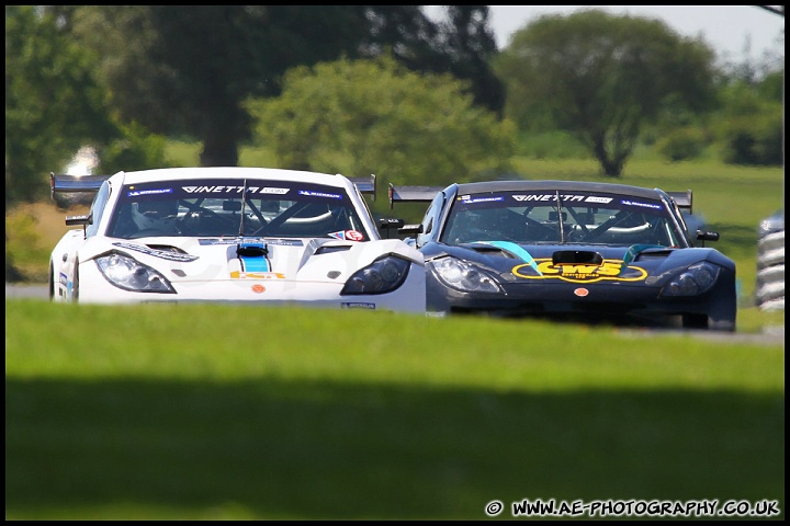 BTCC_and_Support_Oulton_Park_040611_AE_030.jpg