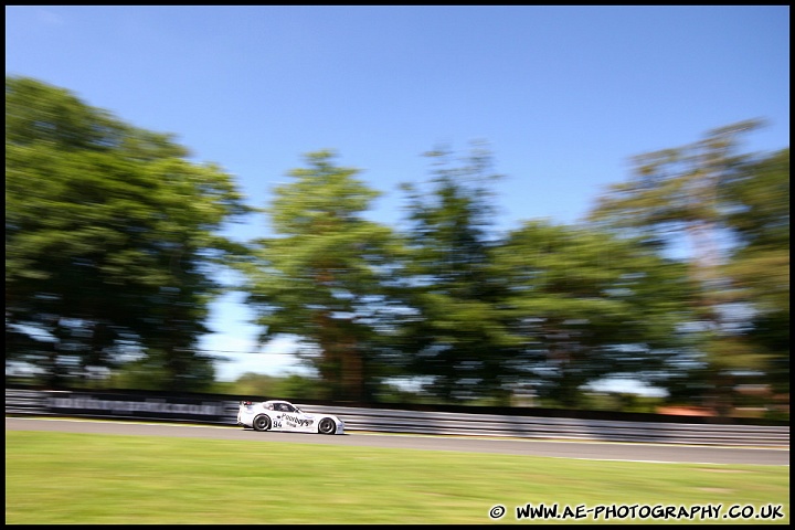 BTCC_and_Support_Oulton_Park_040611_AE_034.jpg