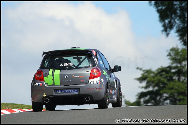 BTCC_and_Support_Oulton_Park_040611_AE_038.jpg