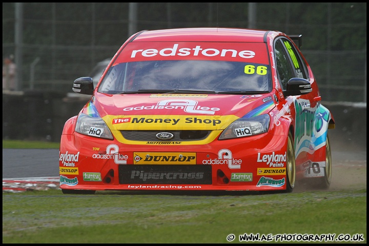 BTCC_and_Support_Oulton_Park_040611_AE_057.jpg