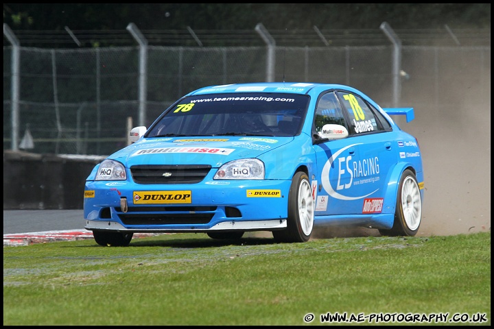 BTCC_and_Support_Oulton_Park_040611_AE_061.jpg