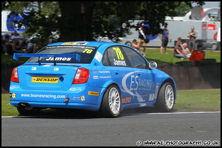 BTCC_and_Support_Oulton_Park_040611_AE_063.jpg