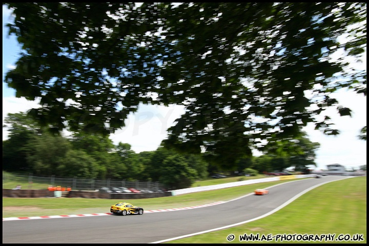 BTCC_and_Support_Oulton_Park_040611_AE_069.jpg
