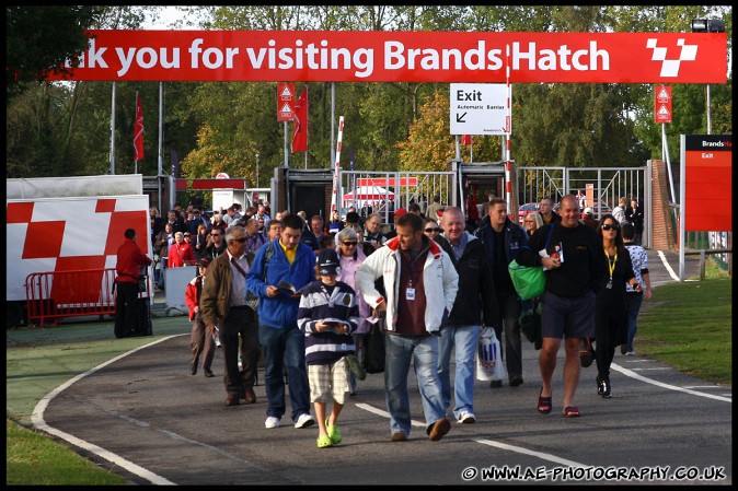 BTCC_and_Support_Brands_Hatch_041009_AE_004.jpg