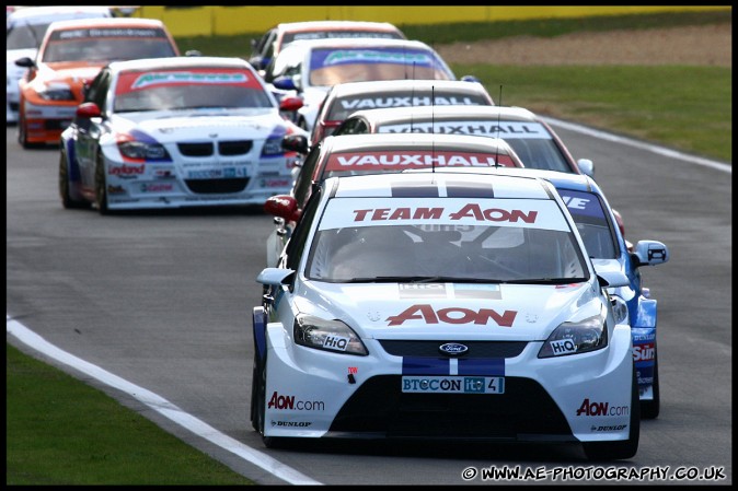 BTCC_and_Support_Brands_Hatch_041009_AE_043.jpg