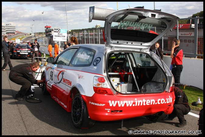 BTCC_and_Support_Brands_Hatch_041009_AE_078.jpg