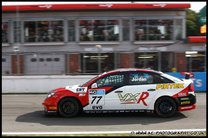 BTCC_and_Support_Brands_Hatch_041009_AE_083.jpg