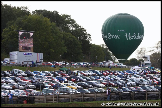 BTCC_and_Support_Brands_Hatch_041009_AE_091.jpg